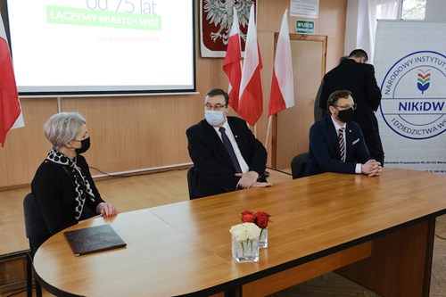 Wiceminister rolnictwa Szymon Giżyński w Centrum Edukacji Ogrodniczej w Szczecinie