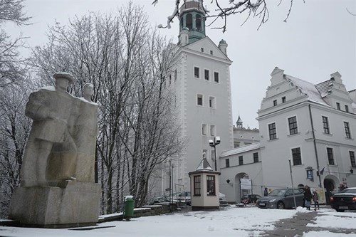 Pomnik pary książęcej     Fot. Dariusz Gorajski