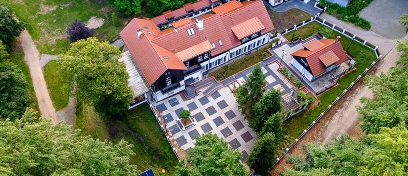 Tajemnica „Szmaragdu”. Klejnot puszczy, czyli pustostan za ponad 10 milionów