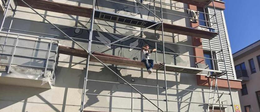 Patriotyczny mural w Stargardzie