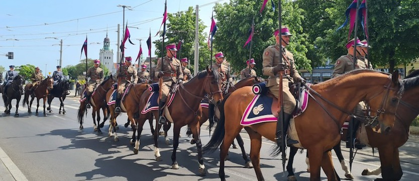 Trwają Szczecińskie Dni Kawalerii. Ułani, ułani, chłopcy malowani!