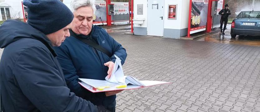 Egzekucja komornicza myjni na Manhattanie wstrzymana