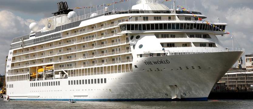 „The World” znów w Szczecinie! Pływający apartamentowiec stanie przy nabrzeżu Bułgarskim