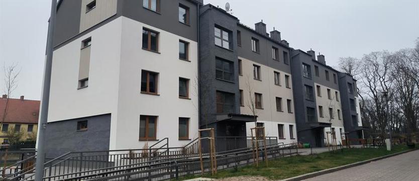 Za remont lub z zamiany. Mieszkania dla policzan