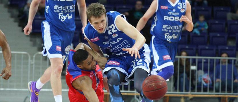 Koszykówka. Wilki gromią faworyta