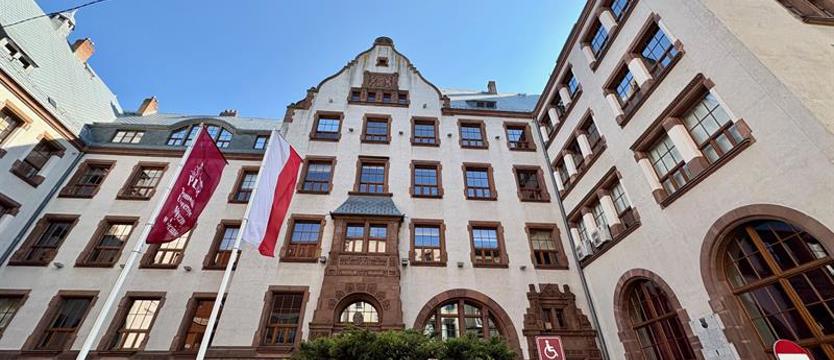 O leczeniu raka i roli farmaceutów. Uczelnia zaprasza