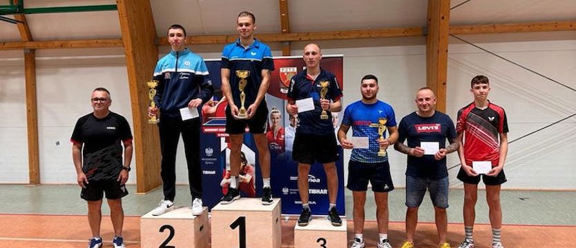 Tenis stołowy. XV nocny turniej w Stepnicy