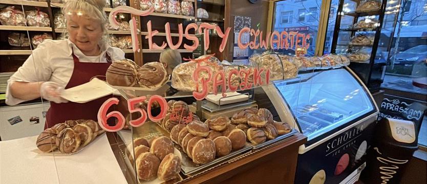 Dzisiaj tłusty czwartek. Które pączki najpyszniejsze?