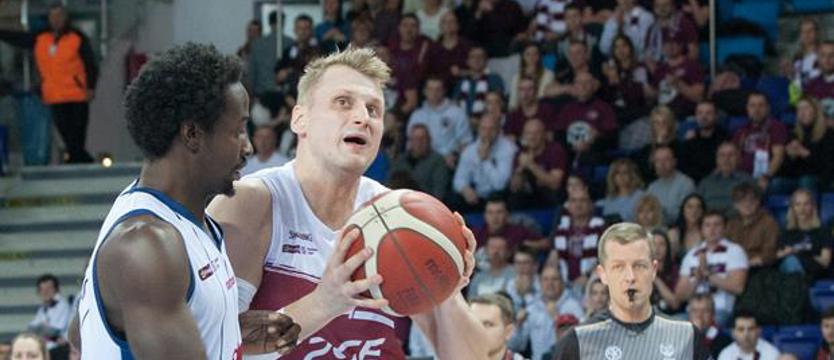 Koszykówka. Kostrzewski w Starcie