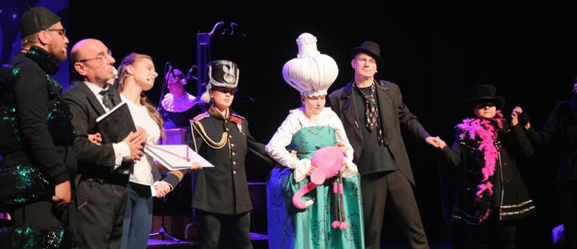 Po premierze "Alicji w krainie czarów"