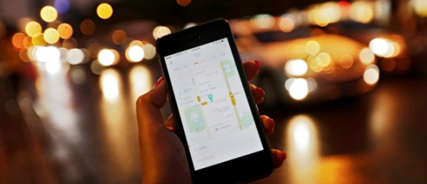 Ze smartfonem po stolicy