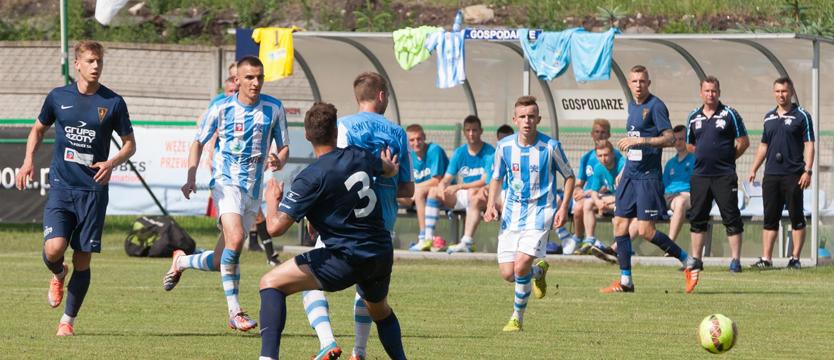 Piłka nożna. Świt - Pogoń II 0:1