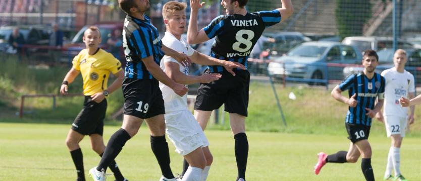 Piłka nożna. Remis Vinety