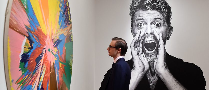 Kolekcja sztuki po Bowiem