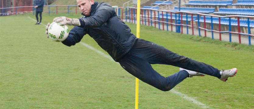 Piłka nożna. Henger jeszcze poczeka