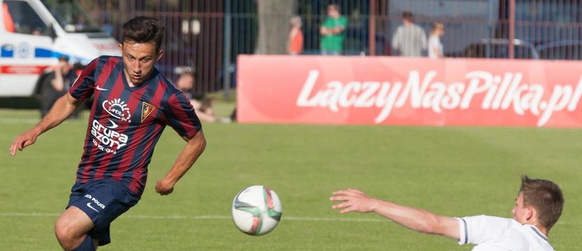 Piłka nożna. Debiut Walskiego i wykorzystany karny