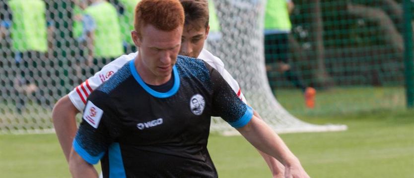 Piłka nożna. SALOS - Gryf 0:0