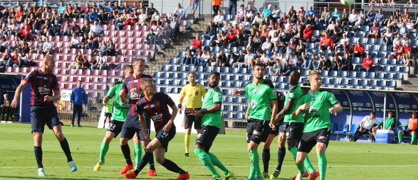 Piłka nożna. Tylko remis z Górnikiem