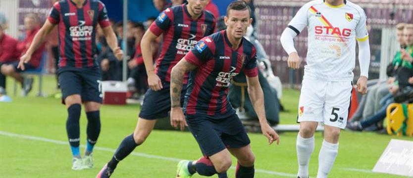 Piłka nożna. Najmniej punktów, goli, zwycięstw