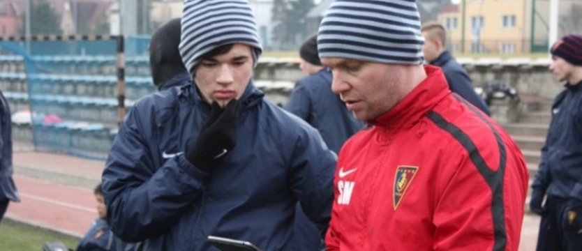 Piłka nożna. Pogoń szuka okazji (ROZMOWA)