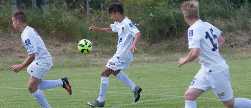 Piłka nożna. Młodzież ze Szczecina gorsza od Lecha