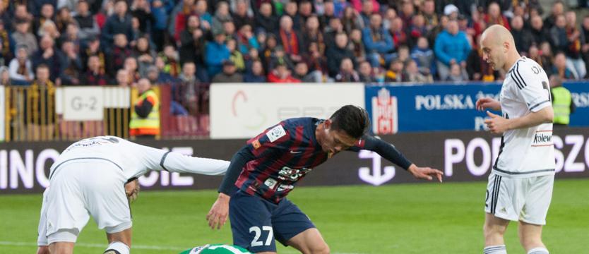 Piłka nożna. Występ Pazdana niepewny