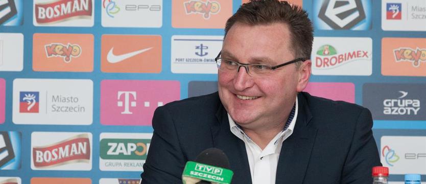 Piłka nożna. Michniewicz po konferencji (FILM)