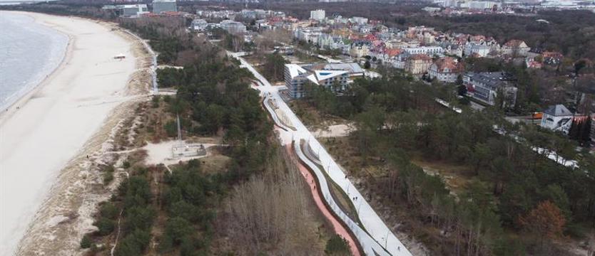 Nad morzem ceny nadal rosną