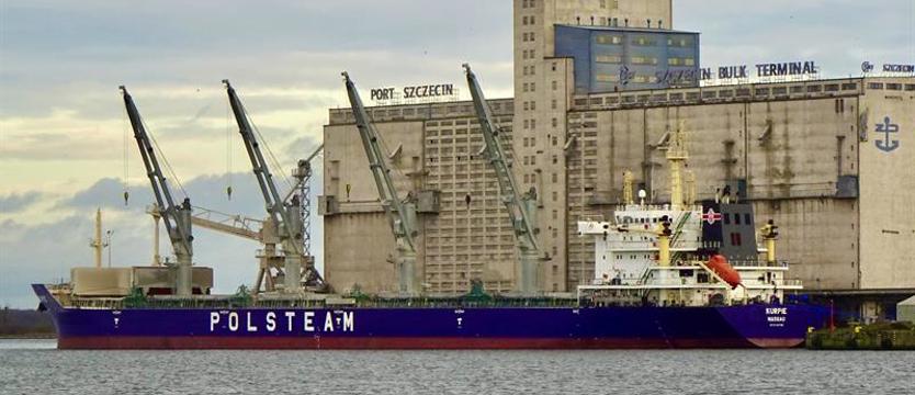 Boże Narodzenie na oceanach i w dalekich portach