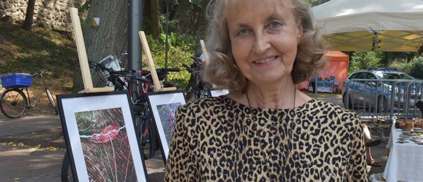 W drzewach widzi wspaniałe obrazy