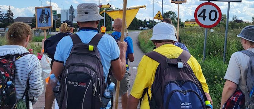 Najdłuższa piesza pielgrzymka wyruszyła ze Szczecina i zmierza na Jasną Górę