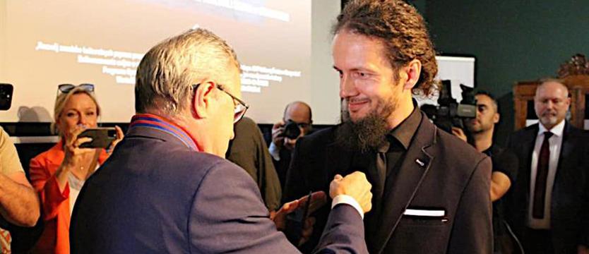 Uhonorowany za opiekę nad zabytkami