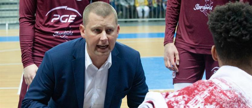 Koszykówka. Marek Łukomski wraca do Stargardu