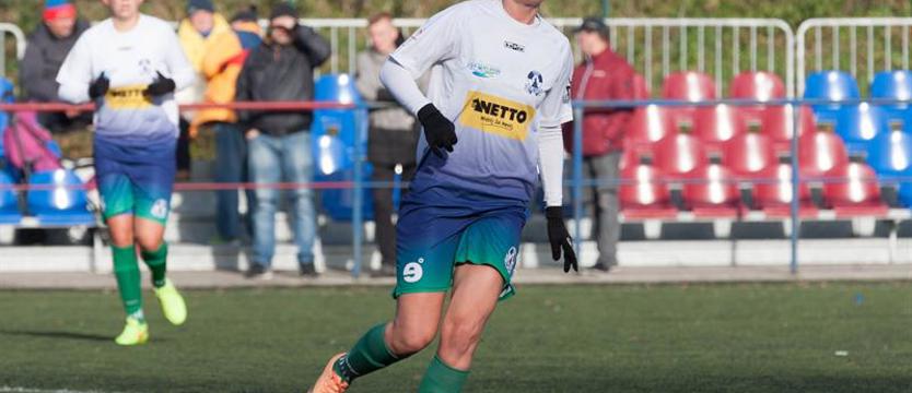 Piłka nożna. Wysoka porażka w Wałbrzychu