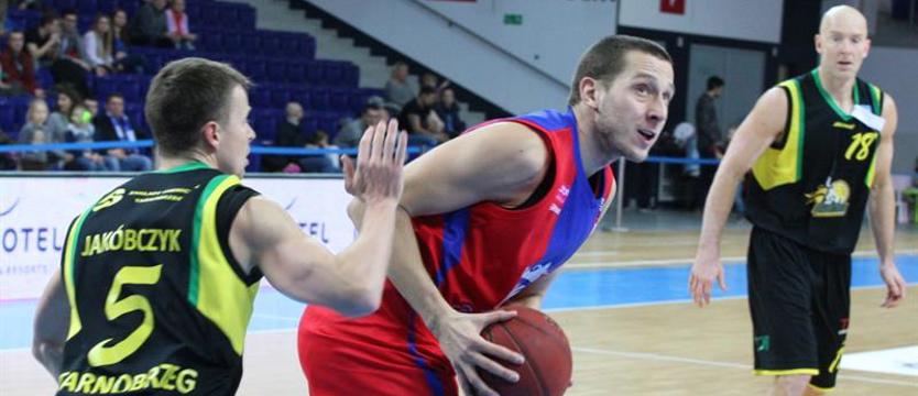 Koszykówka. Wpadka z outsiderem