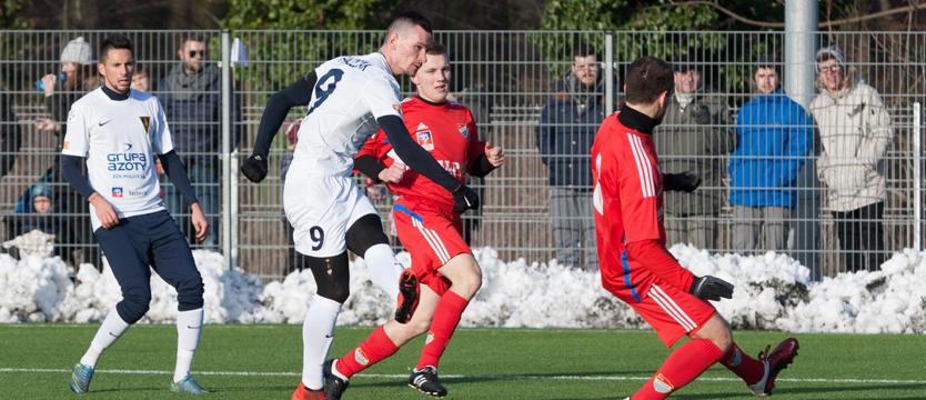 Piłka nożna. Na Cyprze nie będzie nowych piłkarzy