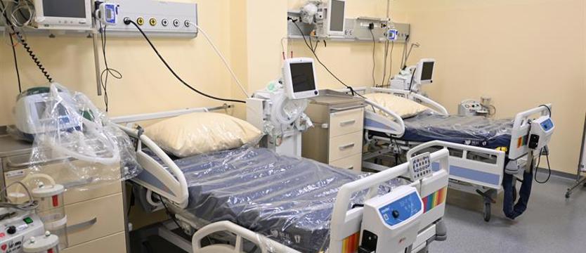 Wymagają całodobowej opieki i kontynuacji leczenia. W kolejce ponad 700 osób