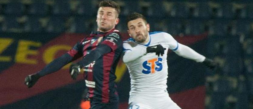 Piłka nożna. Tsintsadze piłkarzem miesiąca