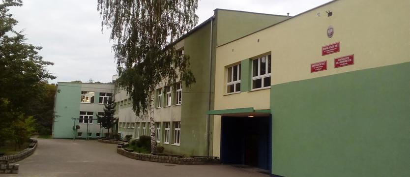 Koniec gimnazjów w Policach