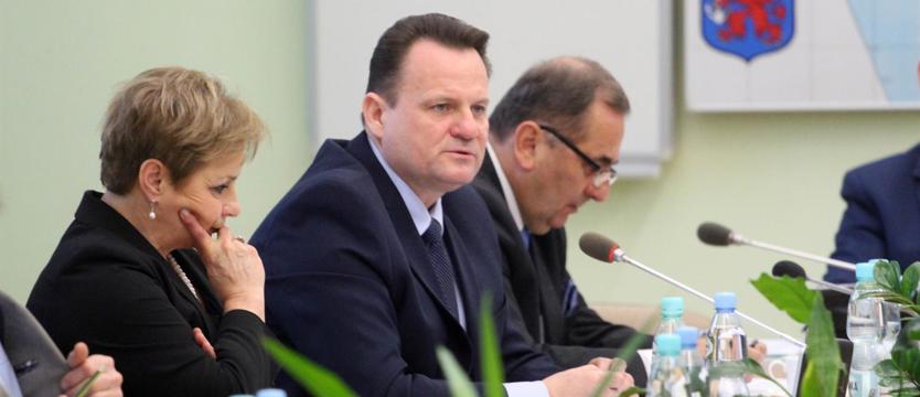 Wygaszanie gimnazjów na wyspach