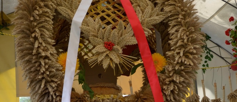 Wieniec na dożynki  w Spale