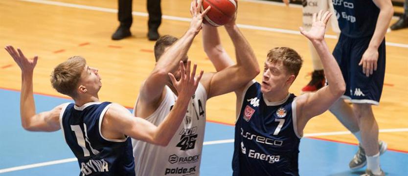 Koszykówka. Ogniwo przegrywa inauguracyjny mecz