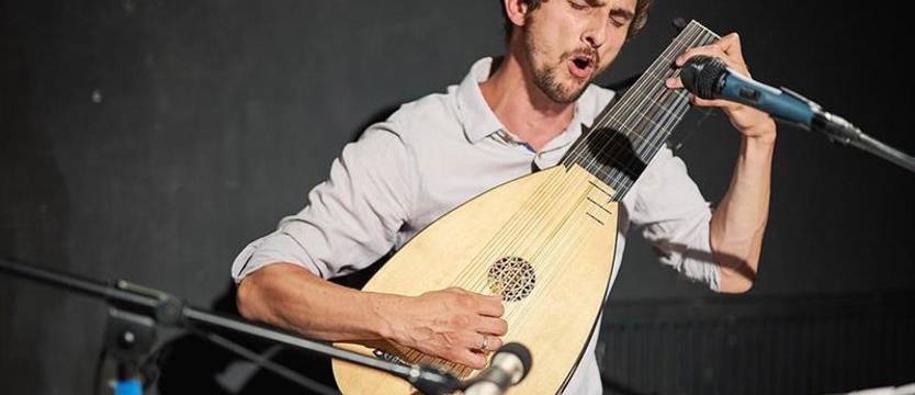 Festiwal gitarowy online. Zabrzmią pieśni szekspirowskie