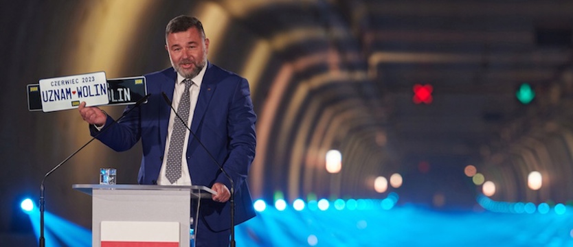 Licytacje unikalnych pamiątek po tunelu