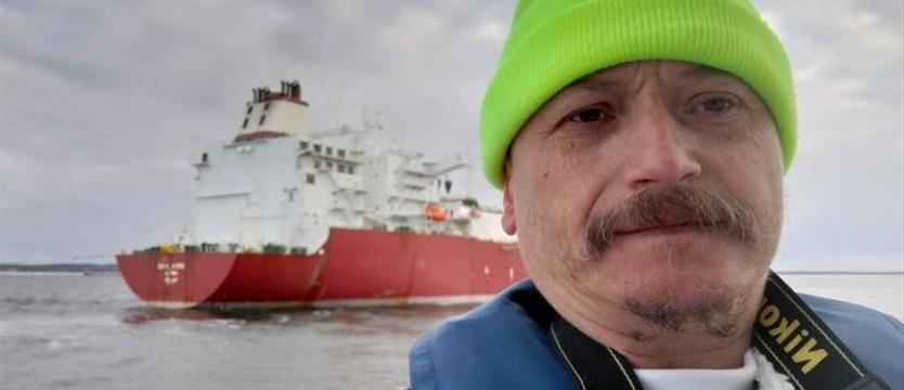 Z lądu i z wody. Krzysztof Kost „łapie” jednostki pływające