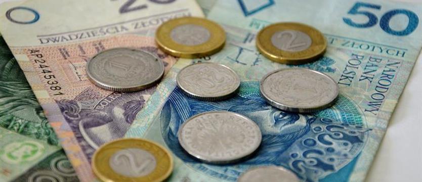 Zaległości coraz wyższe. Emeryci mają już ponad 10 mld zł długu