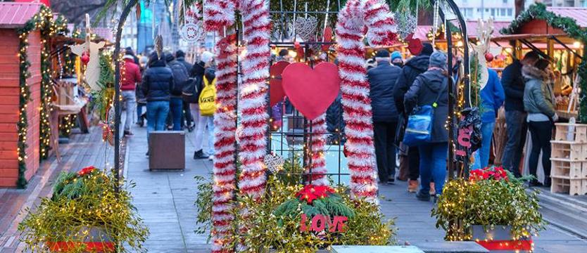 Szczeciński Jarmark Bożonarodzeniowy. Dekoracje, upominki, przysmaki