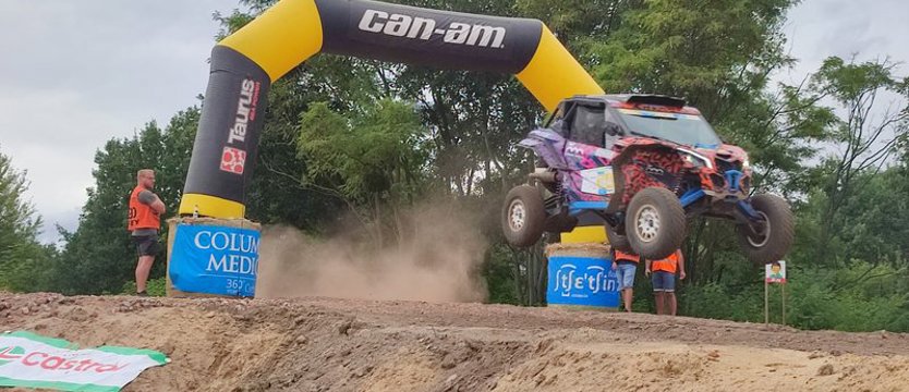 Rajdy terenowe. Columna Medica Baja Poland 2024 rozstrzygnięta; dramat Krzysztofa Hołowczyca...