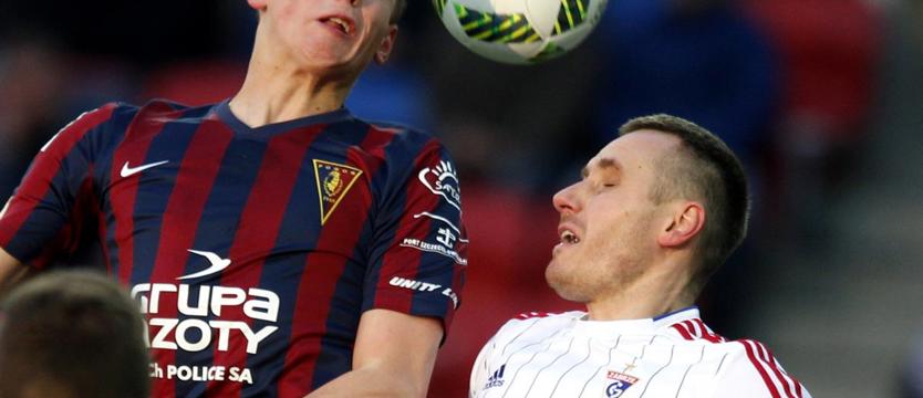 Piłka nożna. Debiuty Murawskiego i Piotrowskiego