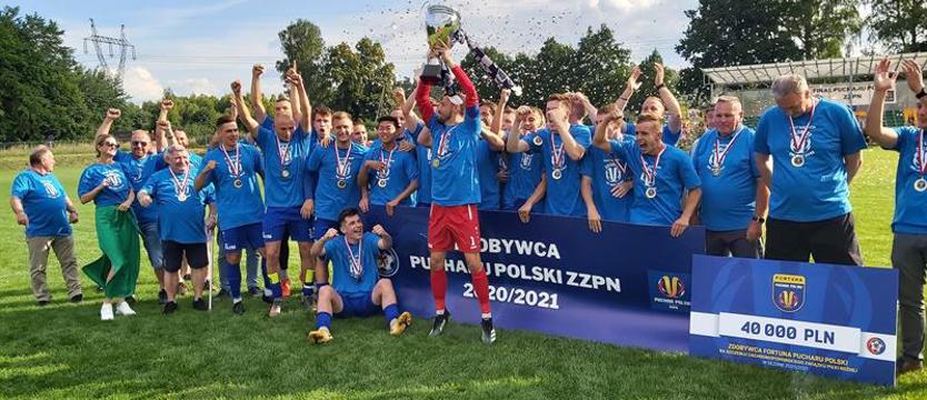 Piłka nożna. Trzy kluby bez dotacji. Środki z Urzędu Miasta rozdzielone